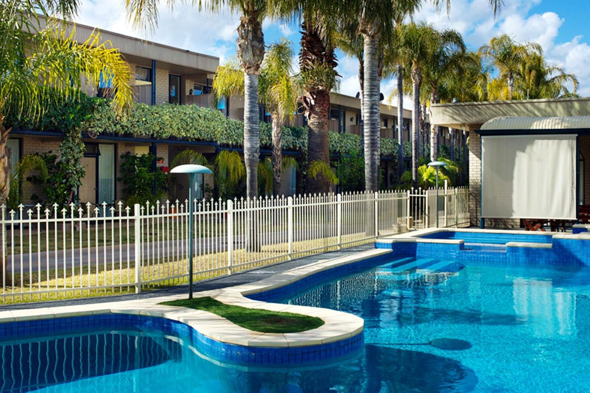 Sandors Motor Inn Mildura Exterior photo